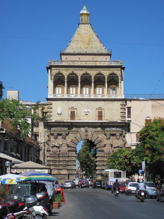 Vacanze Palermitane Hotel Palermo Buitenkant foto